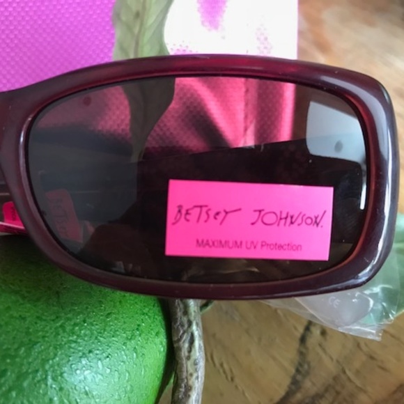 BETSEY JOHNSON Espresso Gold Lace UV Sunglasses 8 main image 7